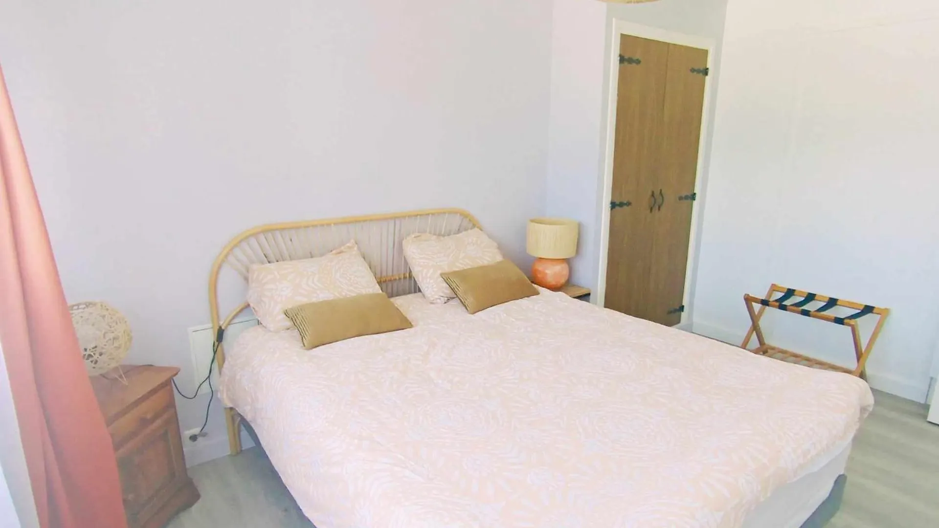 Superbe T3 Terrasse Et Jardin Centre Bourg Apartman Caudan